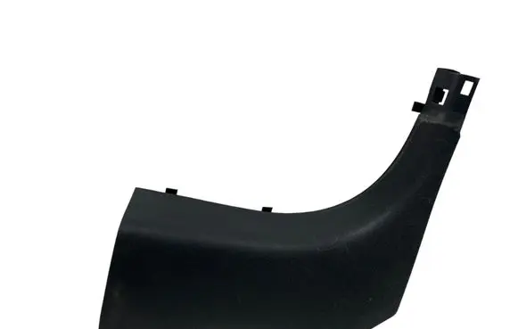 Foot area side trim