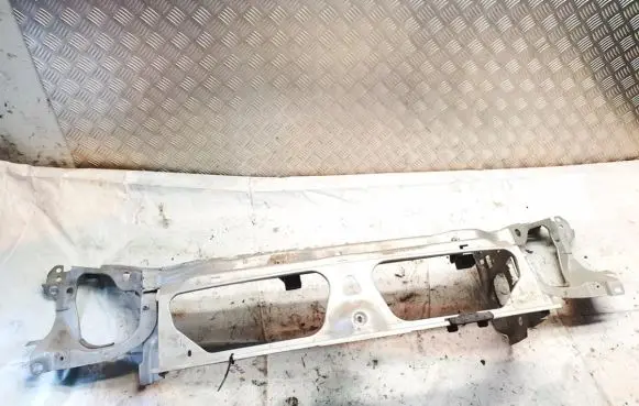 Renault Kangoo I Radiator support slam panel