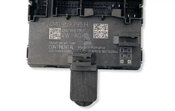 Audi Q7 4M Door control unit/module 4M0959795H