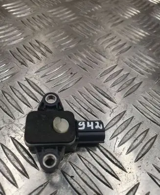 Audi A4 S4 B7 8E 8H Airbag deployment crash/impact sensor 8P0955557