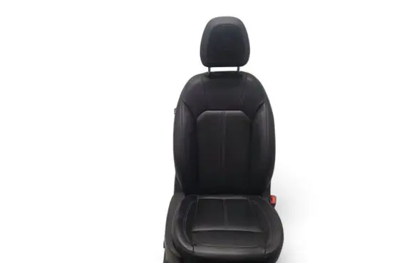 Alfa Romeo Stelvio Front passenger seat 