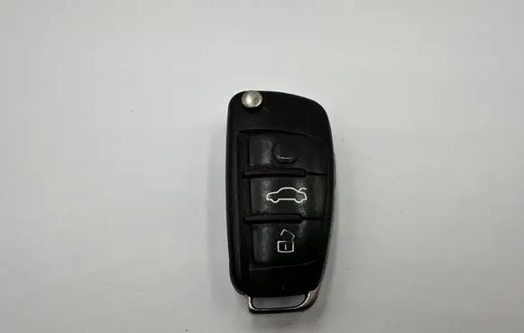 Audi A3 S3 8P Ignition key/card 4F0837220R