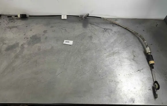 Volvo XC60 Gear shift cable linkage 31492813 31437420