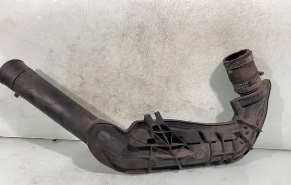 Intercooler hose/pipe