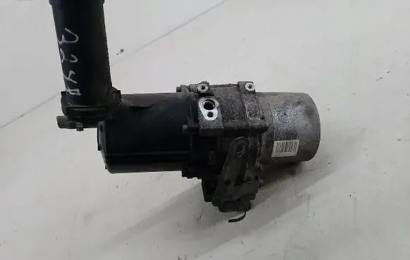 Peugeot 5008 Power steering pump