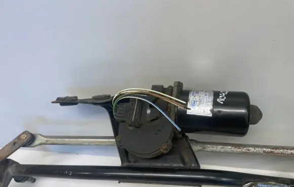 Ford Connect Front wiper linkage and motor 2T1417508AD