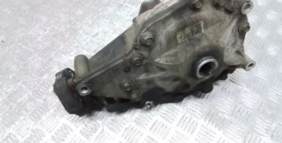 BMW X5 E70 Front differential 7552533