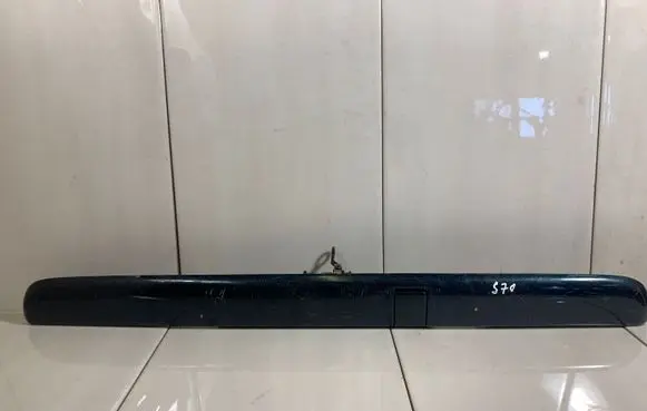 Volvo S70 V70 V70 XC Trunk door license plate light bar 9152287