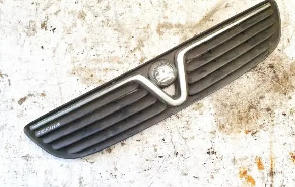 Opel Zafira A Front grill 90580686