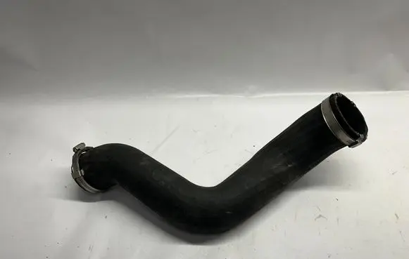 Intercooler hose/pipe