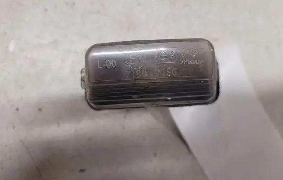 Citroen C5 Number plate light 71907190