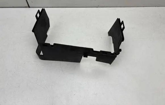 Skoda Rapid (NH) Battery box tray 6R0915335B