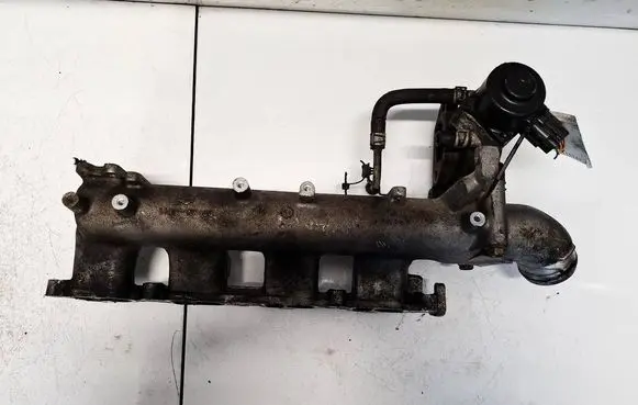 Nissan Almera Tino Intake manifold 14001AW400