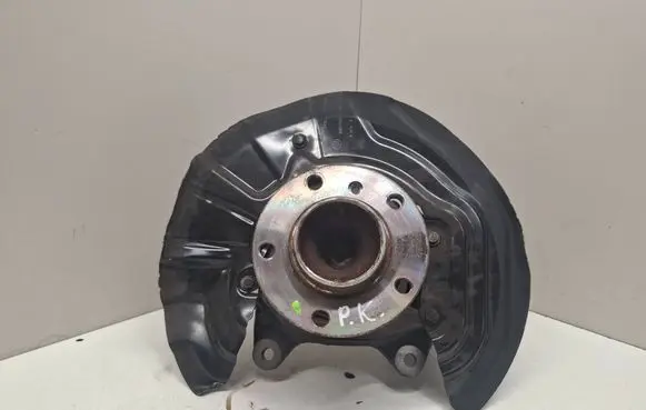 BMW X3 F25 Front wheel hub 6955953