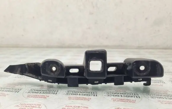 Volkswagen PASSAT B7 Front bumper mounting bracket 3AA807184