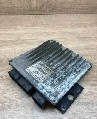 Renault Megane II Engine control unit/module ECU 8200498188 R0410B24E