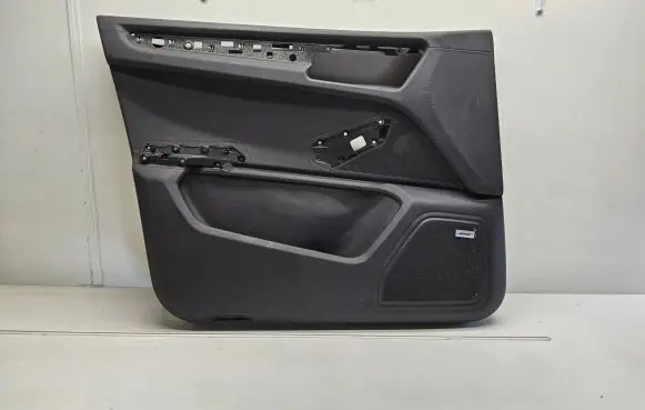 Porsche Macan (95B) Front door card panel trim 95B867105 95B867011