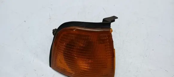 Audi 80 90 B3 Front indicator light 893953050