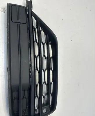 Volvo XC90 Front bumper lower grill 31383869 S3DHA