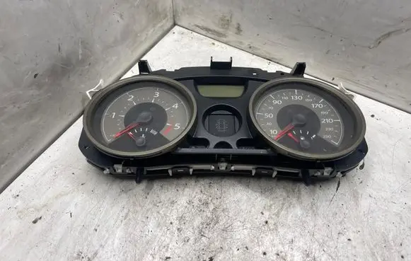 Renault Megane II Speedometer (instrument cluster) 8200408787