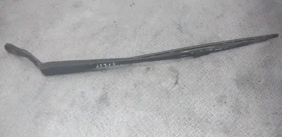 Ford Fiesta Windshield/front glass wiper blade 2S6117526AC