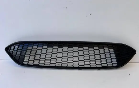 Ford Focus ST Front grill F1EJ-8200-A1