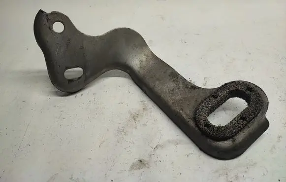 Ford Mustang VI Muffler mount bracket/holder 1873147X