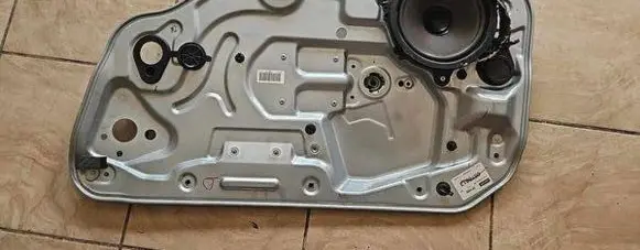 Volvo V50 Sliding door window regulator with motor 8679081