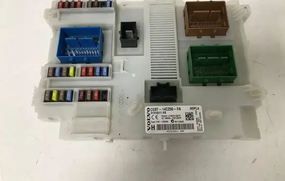 Volvo XC60 Fuse module 31314511 CG9T14C256FA
