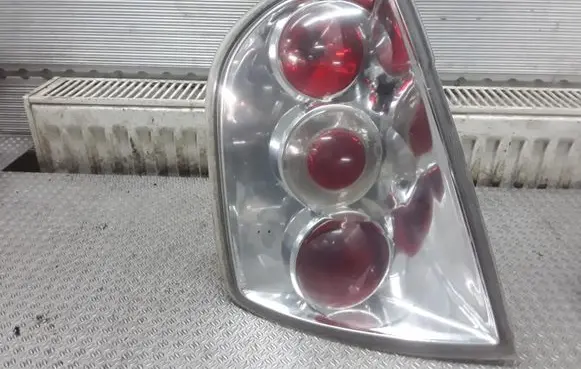 Skoda Fabia Mk1 (6Y) Rear/tail lights 6Y6945257
