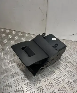 BMW 5 E60 E61 Dashboard storage box/compartment 7156225 14121810