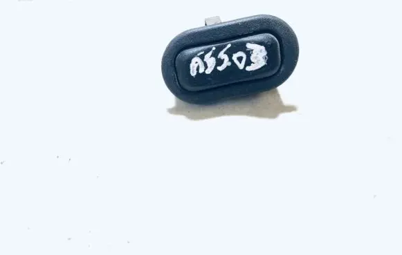 Opel Zafira A Electric window control switch 13363100 90561388