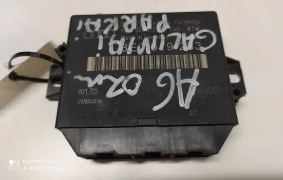 Audi A6 S6 C5 4B Parking PDC control unit/module 8E0919283