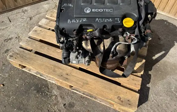 Opel Astra J Engine a14xer