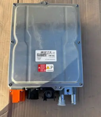 Audi Q7 4M Voltage converter inverter 4M0907171B