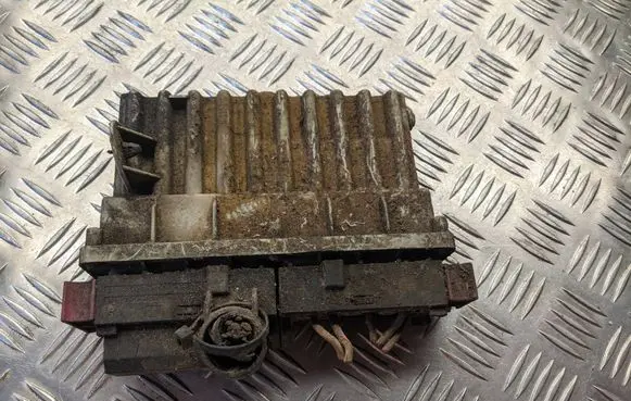 Opel Astra H ABS relay 09131731 252618