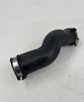 Intercooler hose/pipe