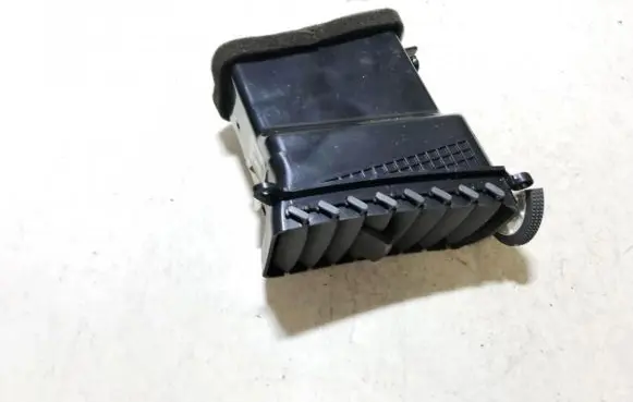 KIA Rio Dash center air vent grill 1g97420600 1g974-20600