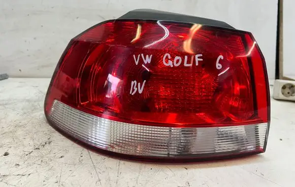 Volkswagen Golf VI Rear/tail lights 5K0945112 44119411