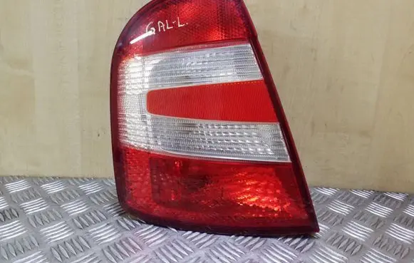 Skoda Fabia Mk1 (6Y) Rear/tail lights 6Y6945095D