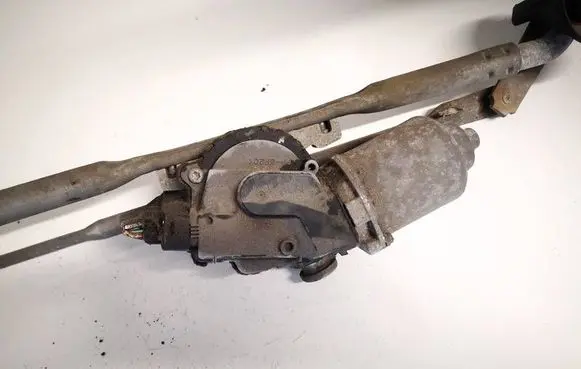 Lexus IS 220D-250-350 Wiper motor 8511026220