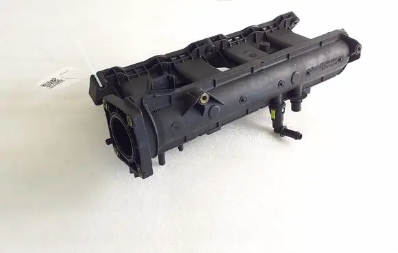 Nissan Juke I F15 Intake manifold 140030983R