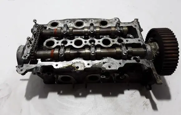 Land Rover Range Rover L405 Engine head LR014249