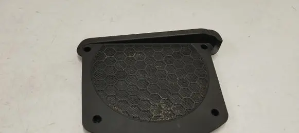 BMW X3 G01 Subwoofer grill/trim 6826949