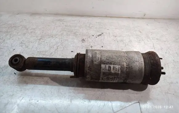 Land Rover Discovery 4 - LR4 Front air suspension shock absorber AH2218B036AA