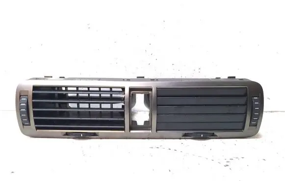 Skoda Superb B5 (3U) Dash center air vent grill 3U0820951A