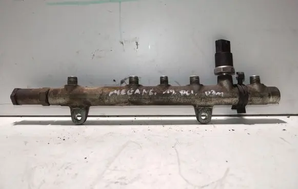 Fuel main line pipe