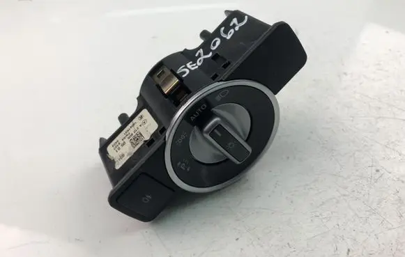 Mercedes-Benz E W212 Light switch A2129050551