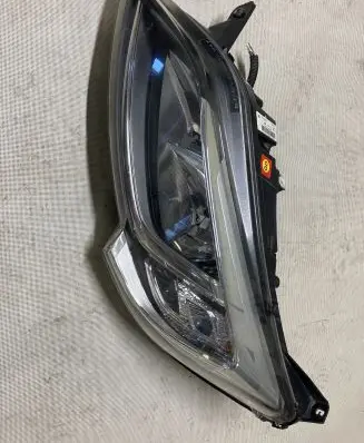 Peugeot Boxer Headlight/headlamp 1374298080