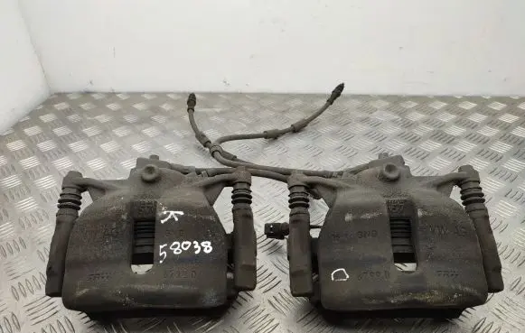 Volkswagen PASSAT B8 Front brake caliper